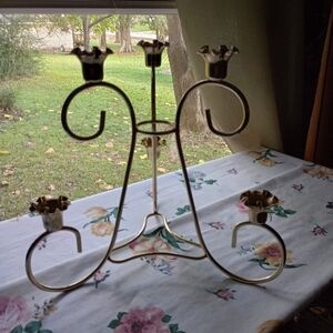 Elegant Vintage Gold 6 Arm Candelabra